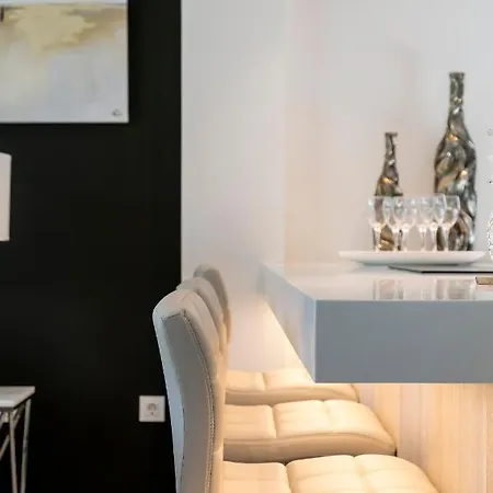 Dunes Boutique Apartment